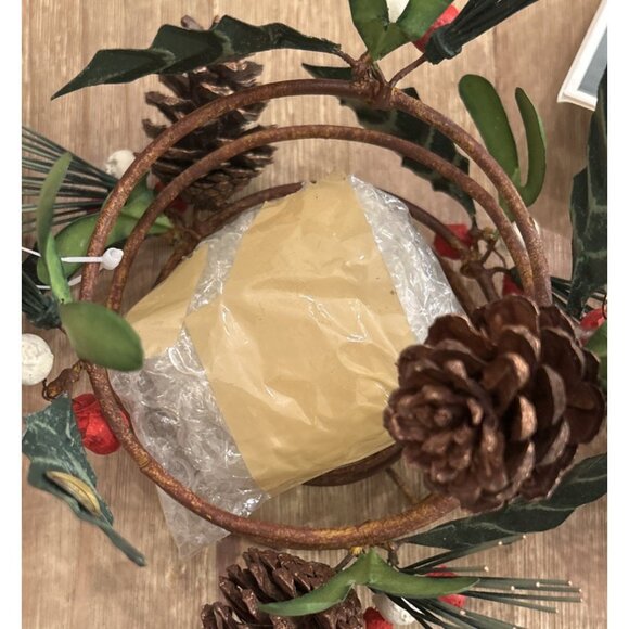 Pair of Williamsburg Holiday Metal Toleware Votive Candle Holder Boxwood & Pine - Picture 4 of 5